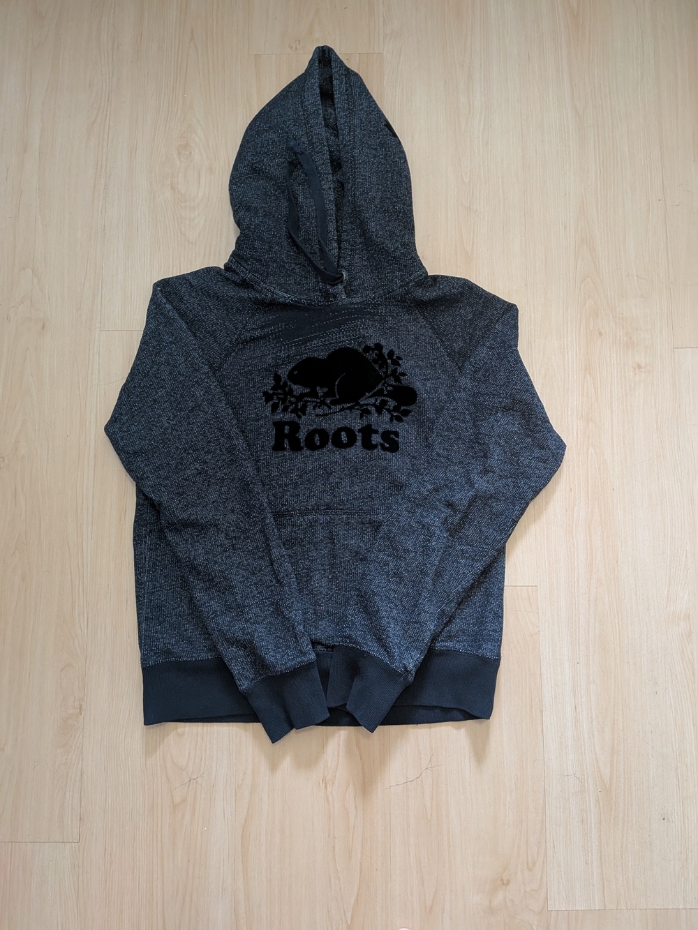 Roots Organic Original Kanga Hoodie Black Pepper Salt & Pepper Beaver Logo Small
